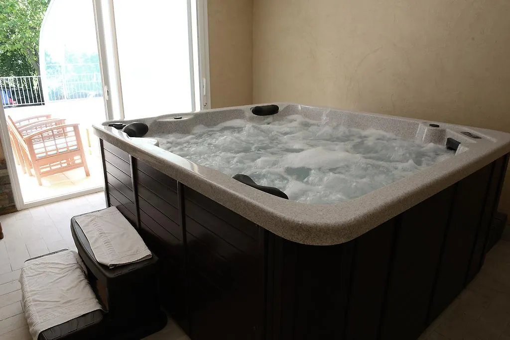 Hotel Le Mont Barral Creyers