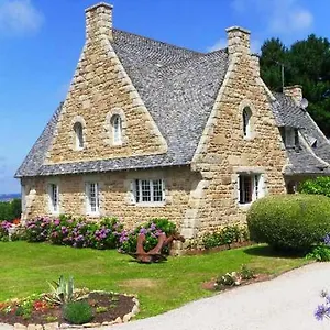 https://les-ajoncs.inbrittany.com